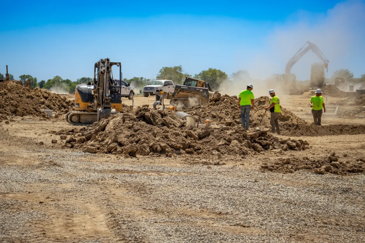 Crews working together on a Graber site